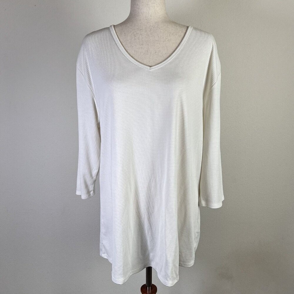 Seg'ments Essentials for Women Top XXL White Textured V Neck Soft Modal Tencel
